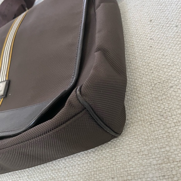 Burberry Brown Messenger Bag - Picture 6 of 8